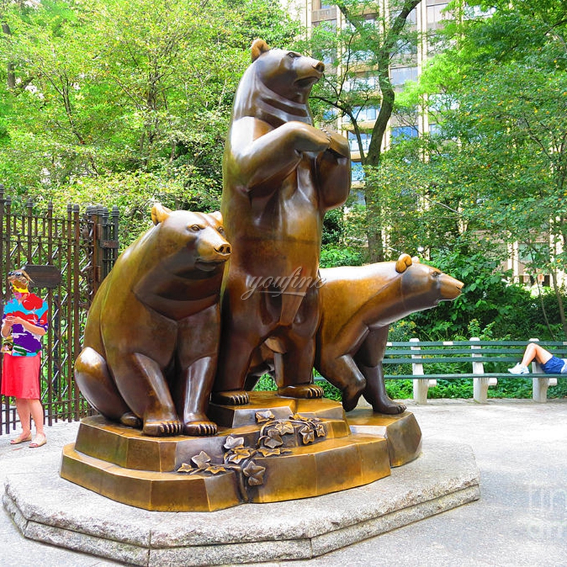 Famous street bronze three bear sculptures for sale