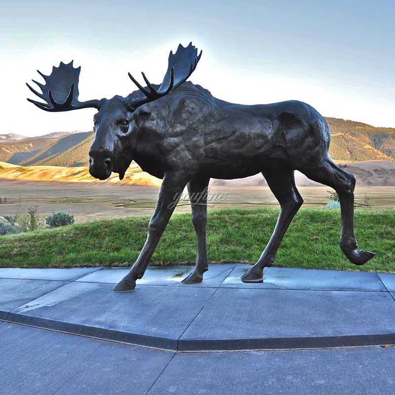 Garden Lawn Bronze Moose Statue