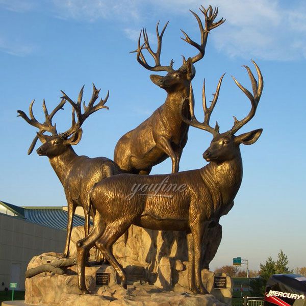 Outdoor Bronze Reindeer Statue