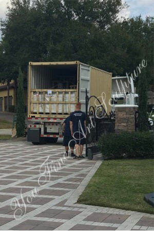 Sculptures Unloading in USA client's house