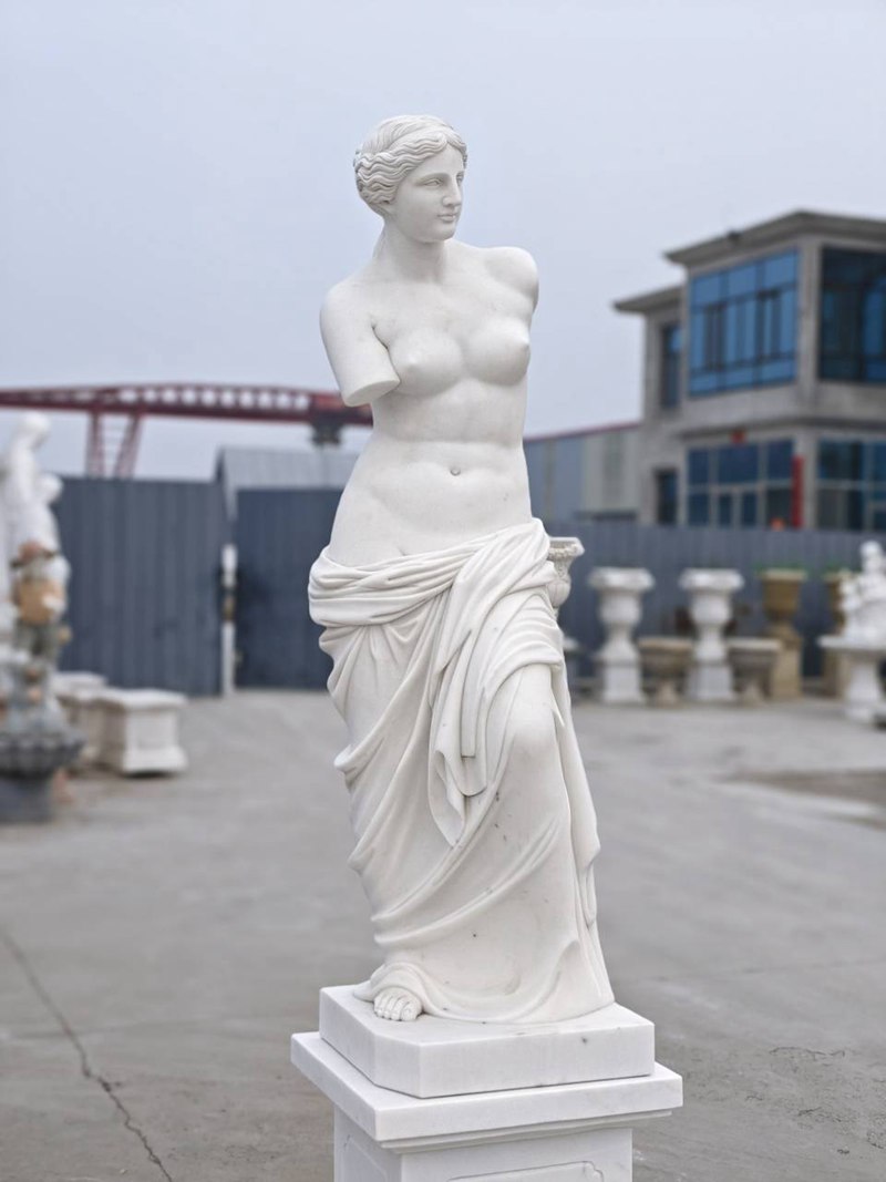 Venus de Milo sculpture2