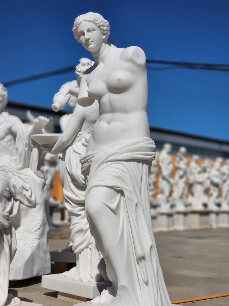 Venus de Milo sculpture