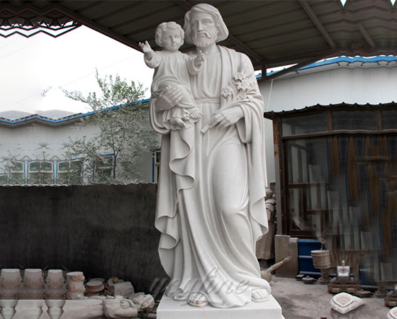 Jesus-statue