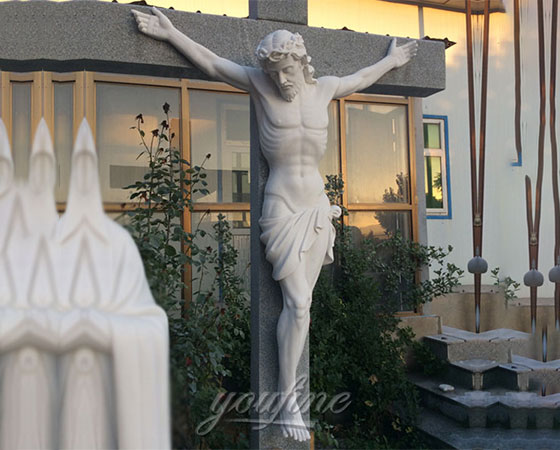 Jesus-statue