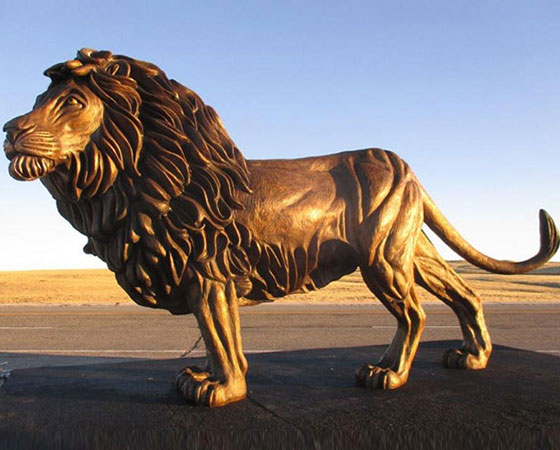 lion-statue