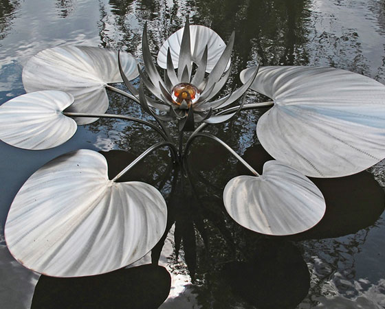 lotus-sculpture