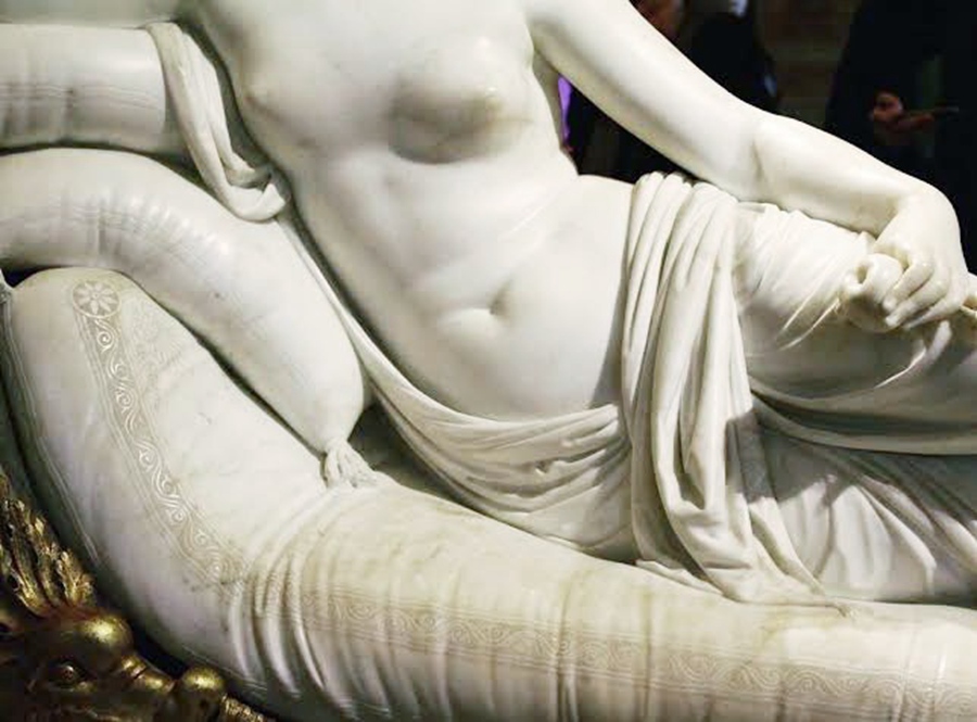 marble Pauline Bonaparte as Venus Victics (4)