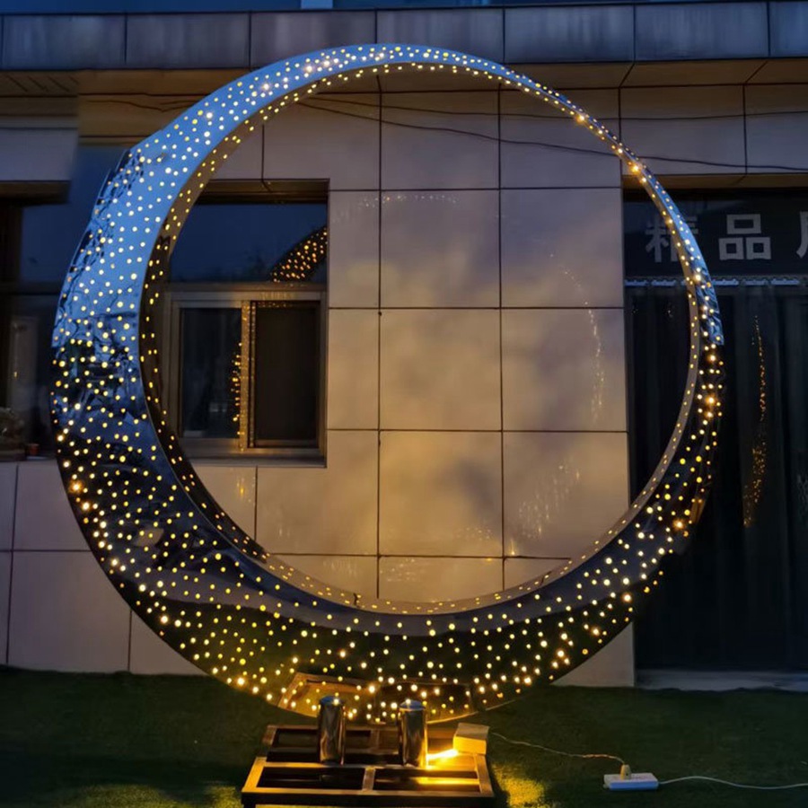 metal circle sculpture (6)