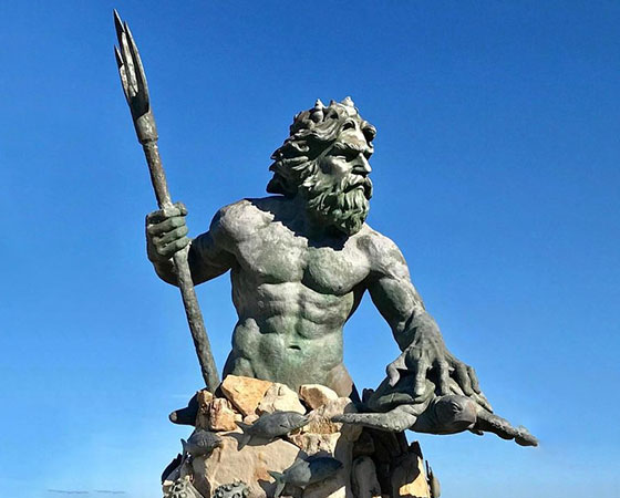 sea-god-sculpture