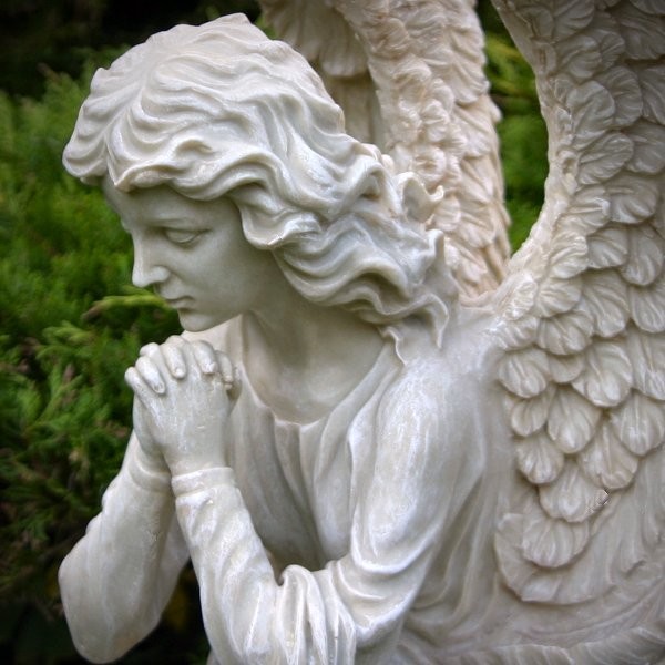 Large garden statues decor angle statue