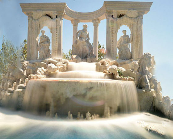 Trevi-Fountain-replica