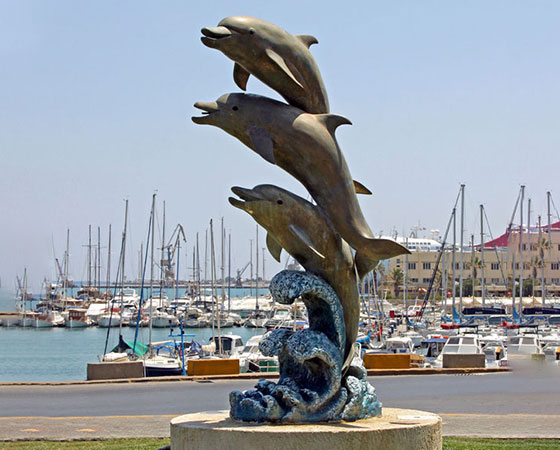 bronze-dolphin