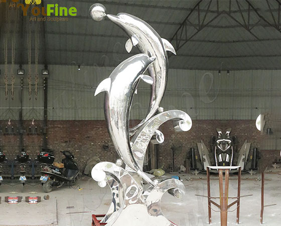 dolphin-sculpture