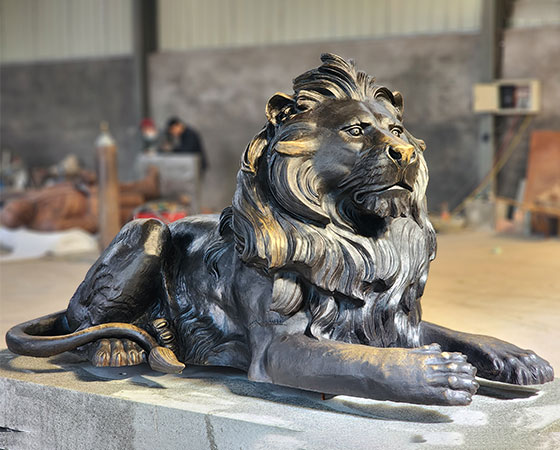bronze-lion-statue1