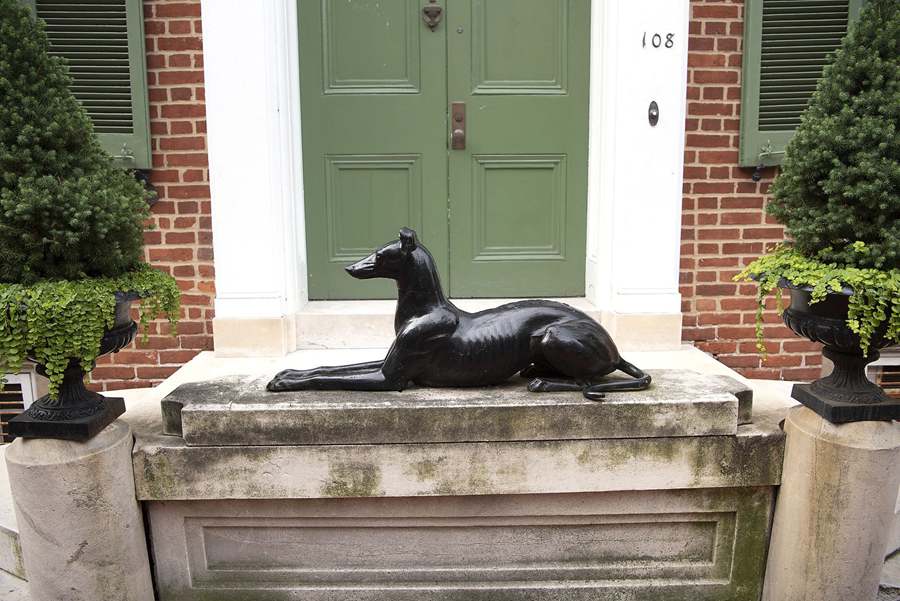 bronze dog sculpture2