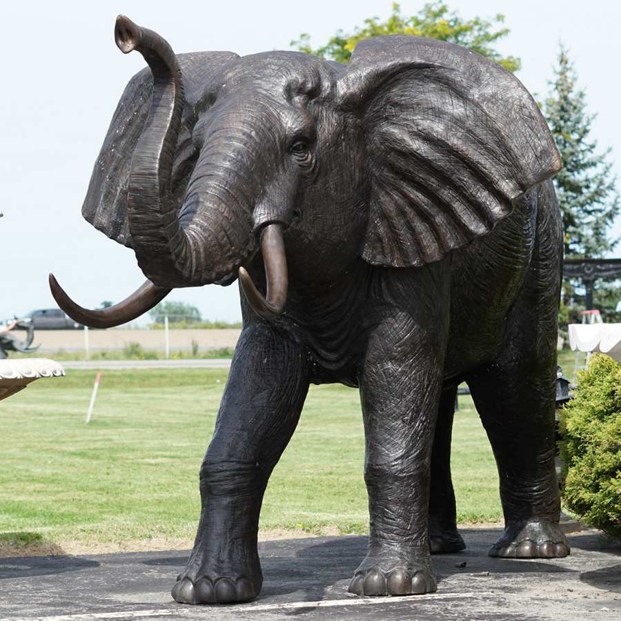 bronze elephant