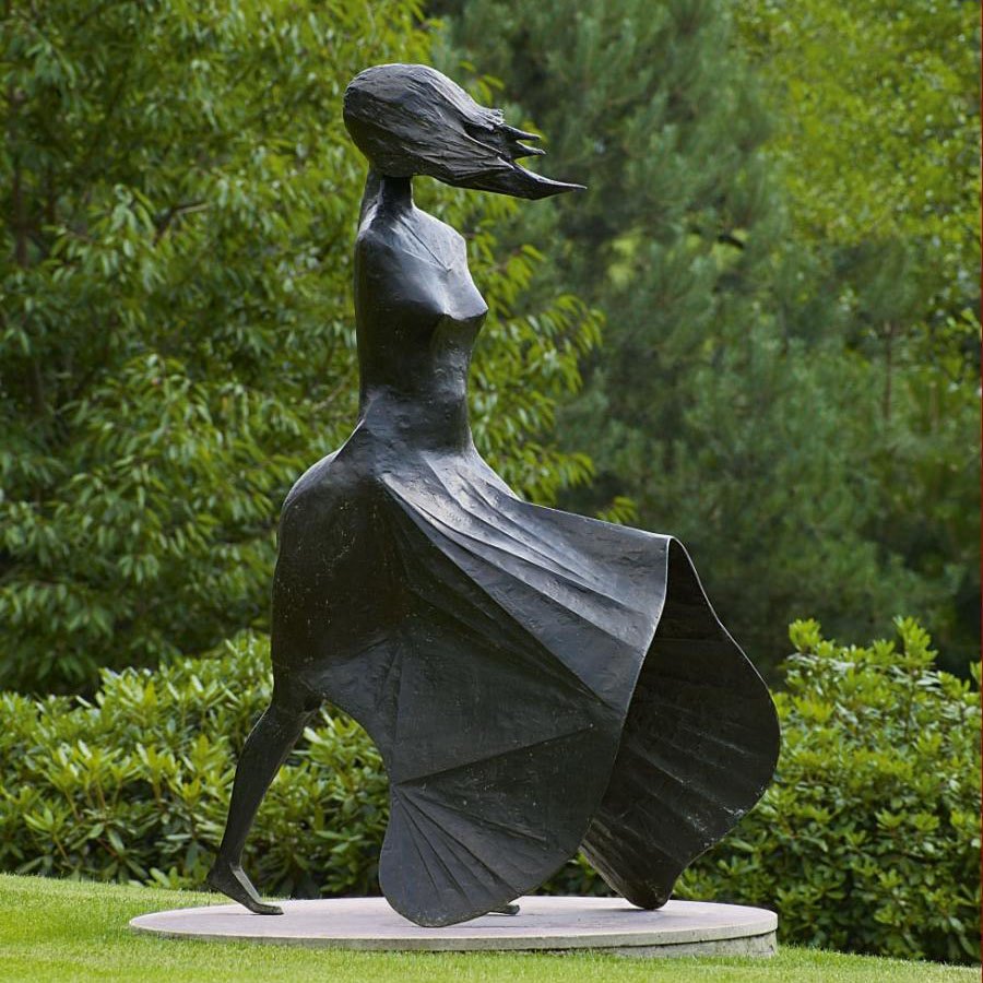 bronze sculpture (1)