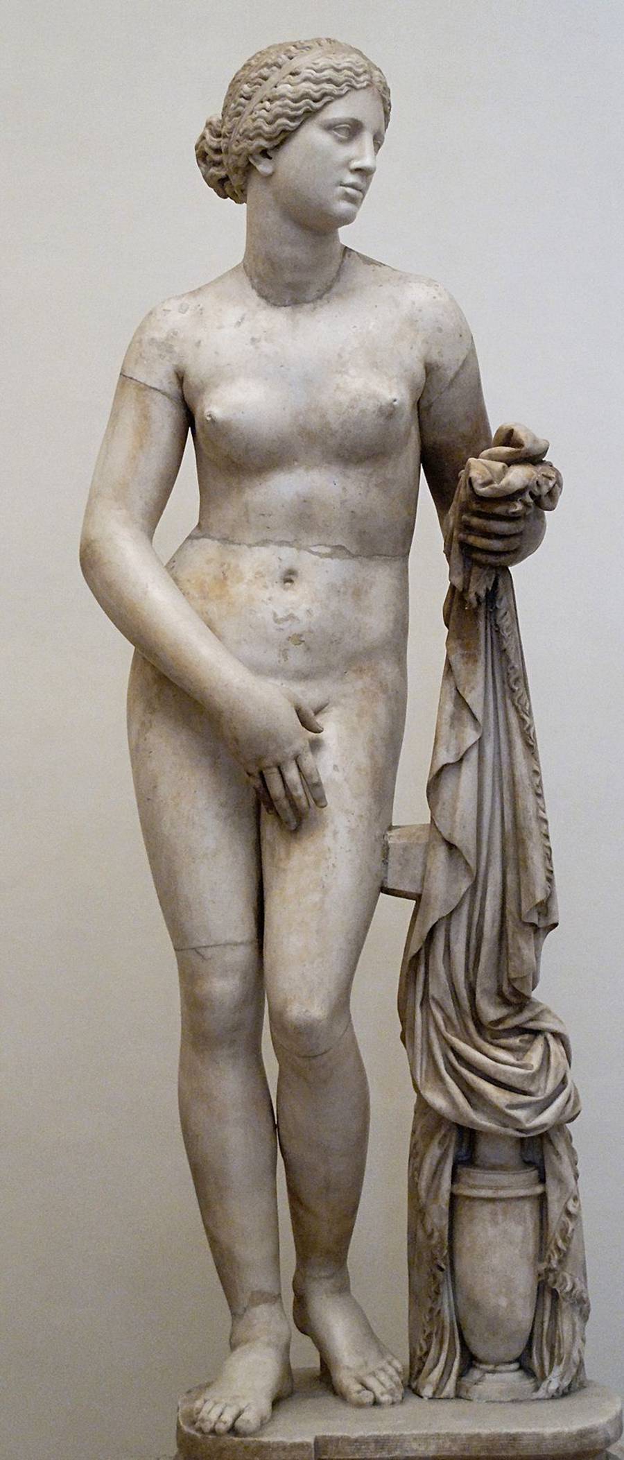 marble-venus-statue10