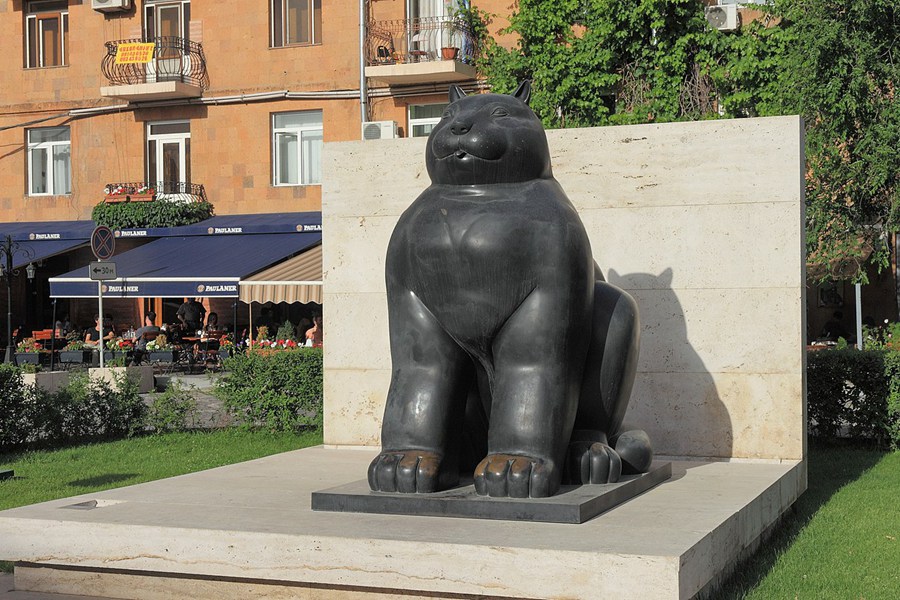 Fernando Botero art sculpture (4)