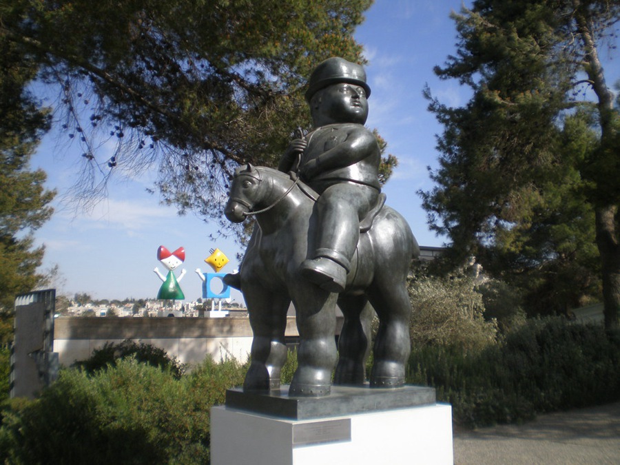 Fernando Botero art sculpture (7)