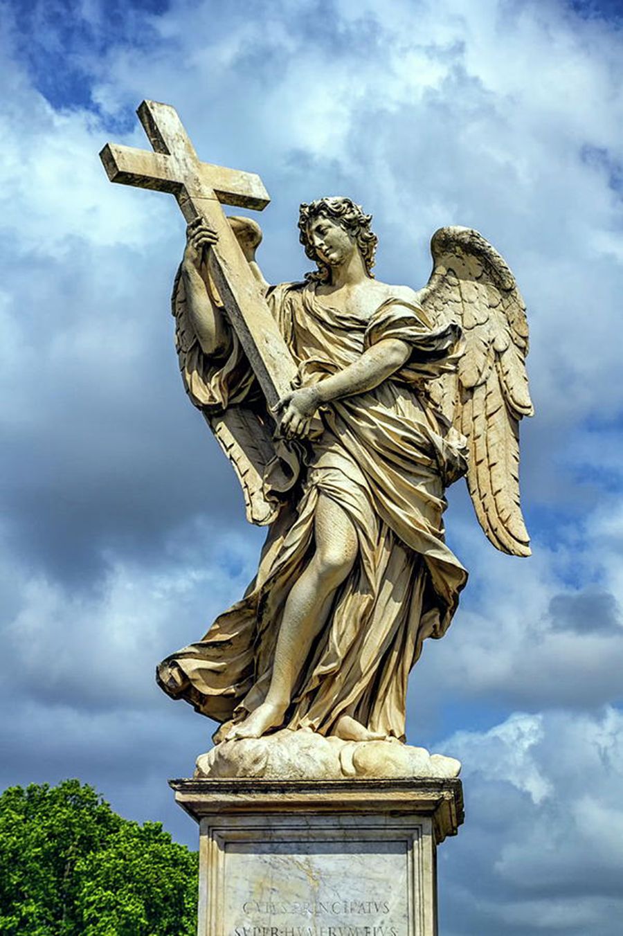 angel with the cross statue (1)