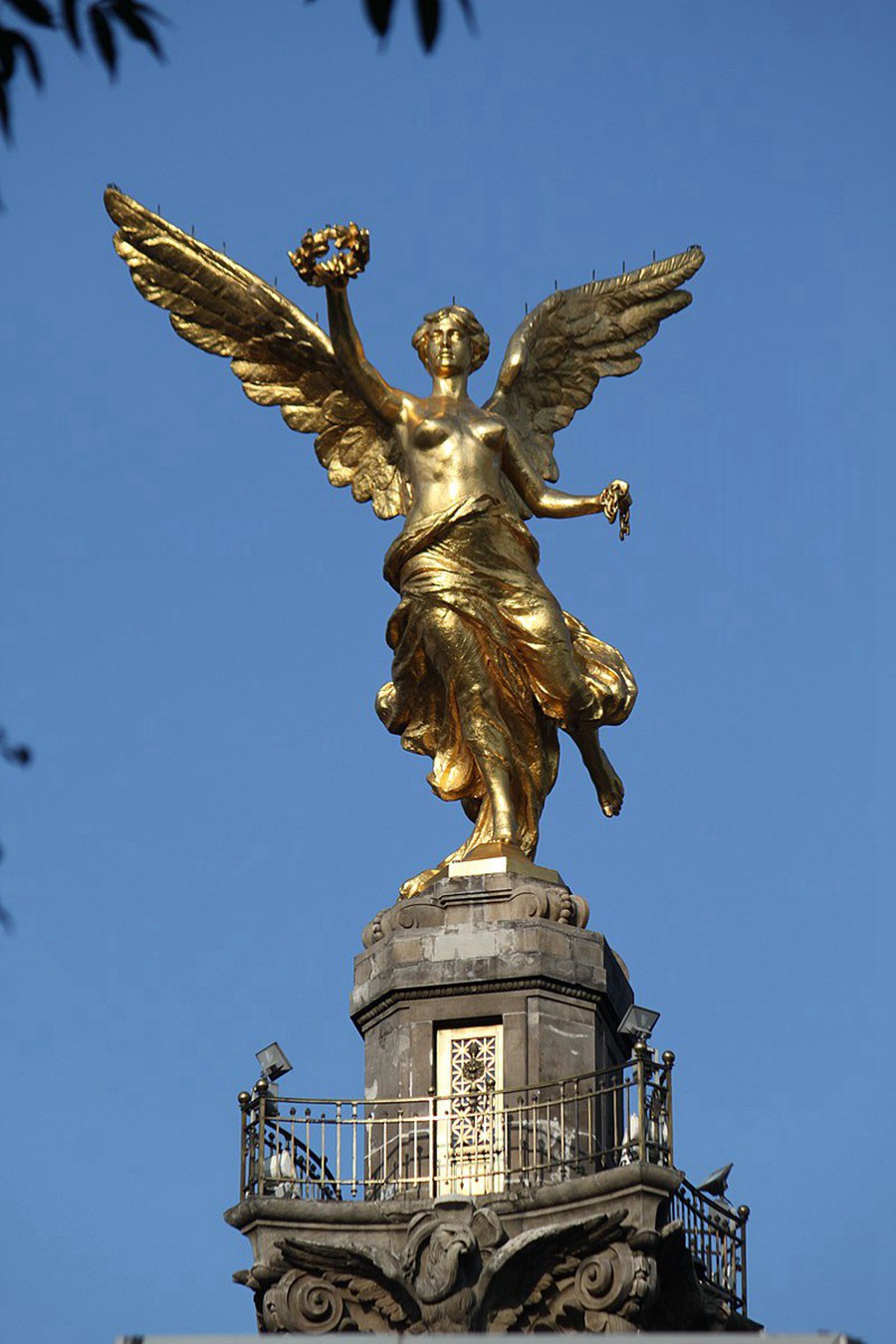 bronze angel statue (7)