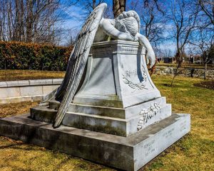 marble-angel-headstone