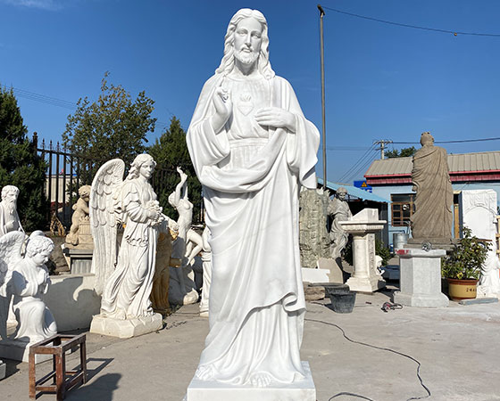 marble Jesus statue (2)