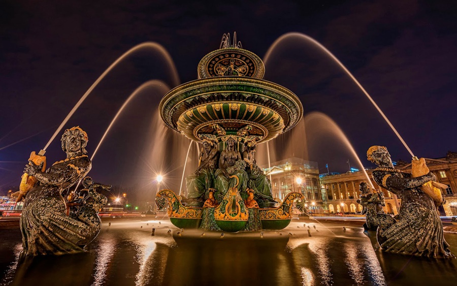 large bronze fountain (2)