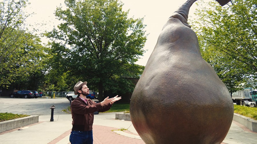 metal pear sculpture (5)