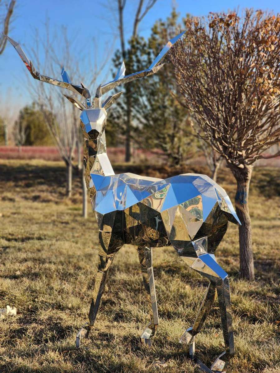 stainless steel deer statue (5)