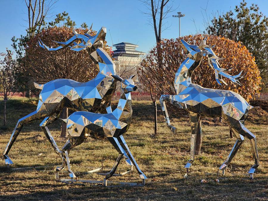 stainless steel deer statue (9)