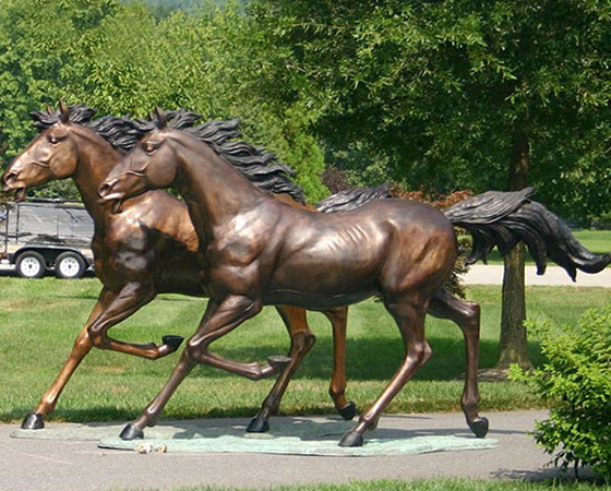 bronze-running-horse-statue (1)