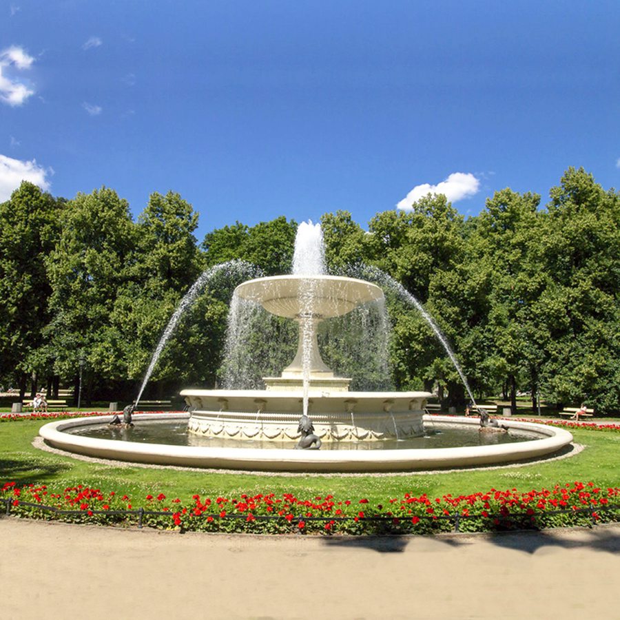 large marble fountain (3)