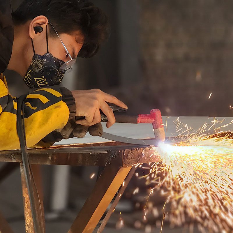 stainless steel cutting technique