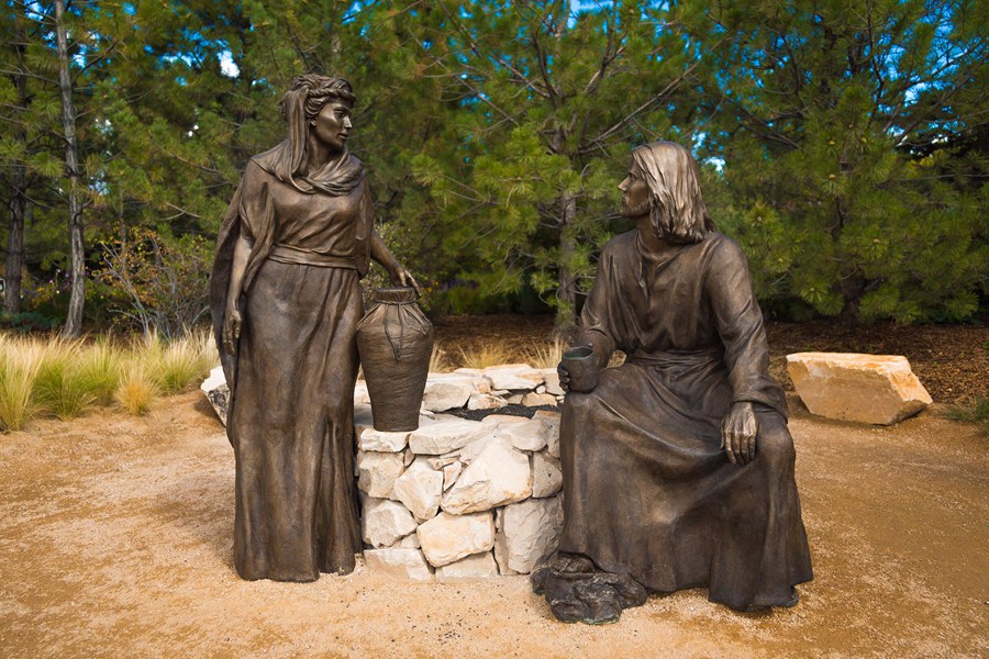 bronze Jesus statue (1)