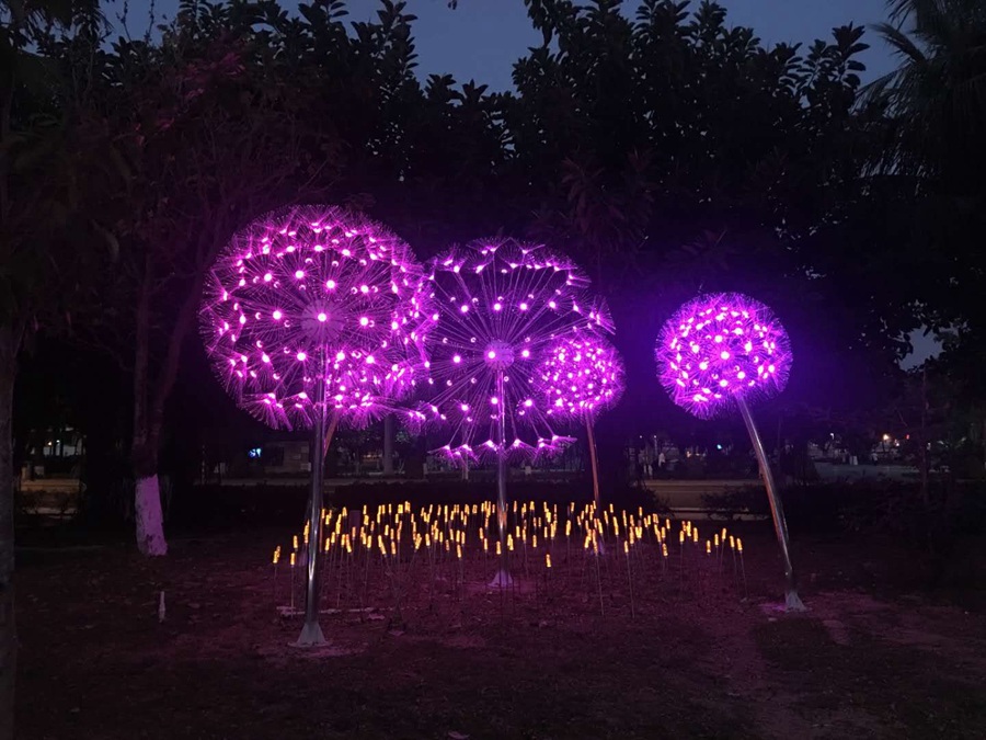 metal dandelion sculpture (1)