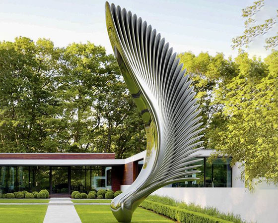 metal wings sculpture (2)