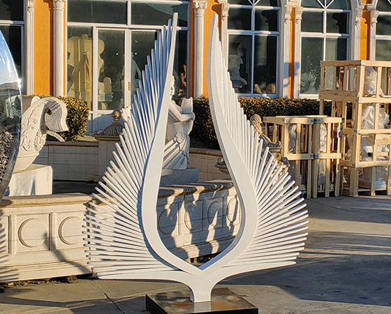 white wing sculpture (2)