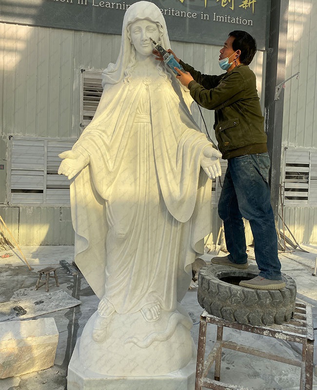 YouFine church sculpture hand carving artist (5)