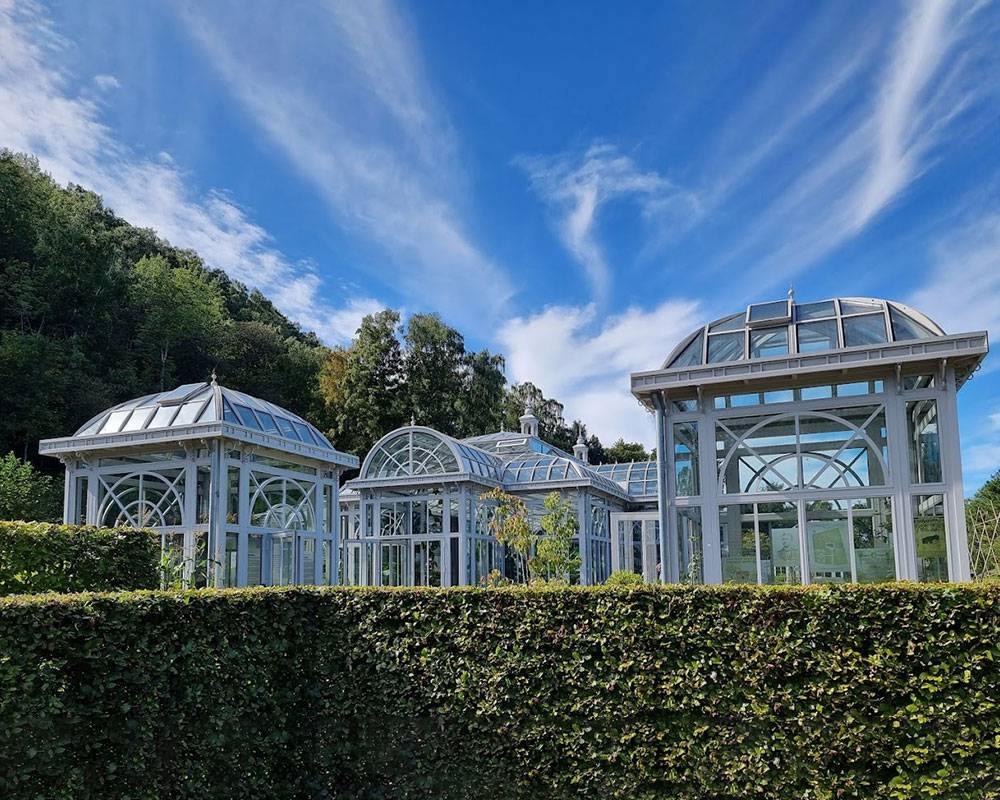 iron-gazebo-for-castle