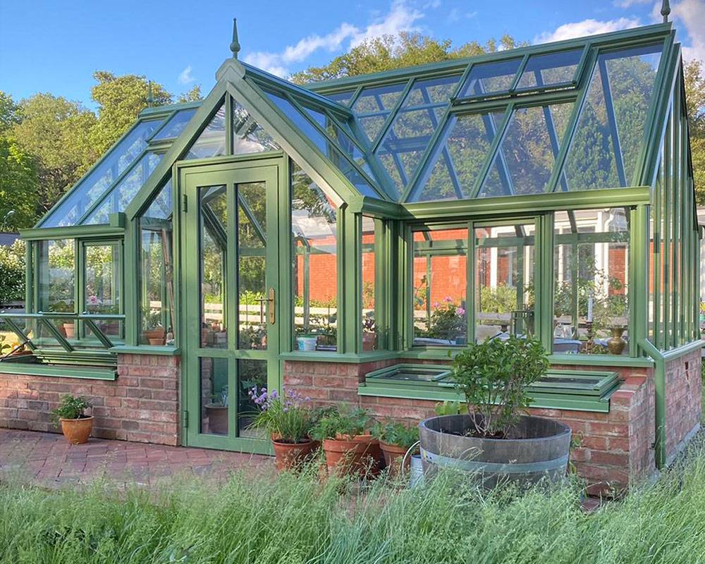 iron-gazebo-for-planting