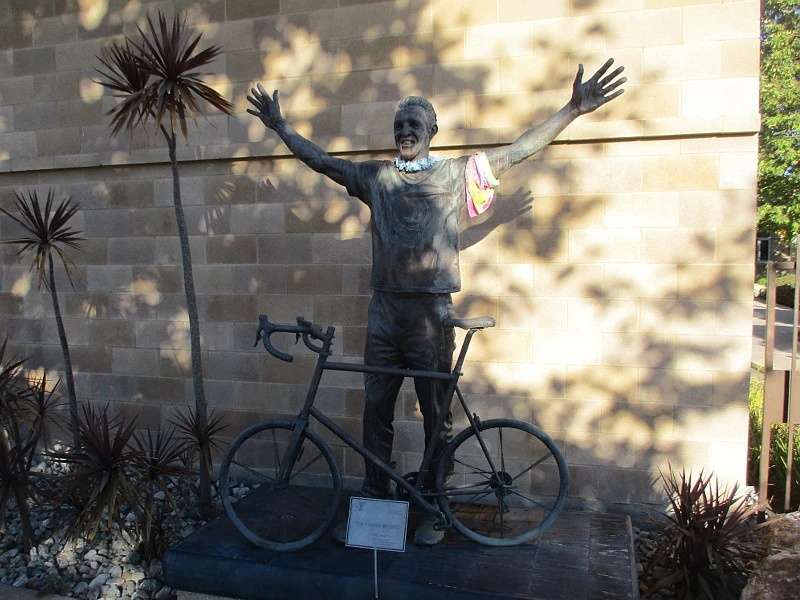 life size Bill Walton sculpture
