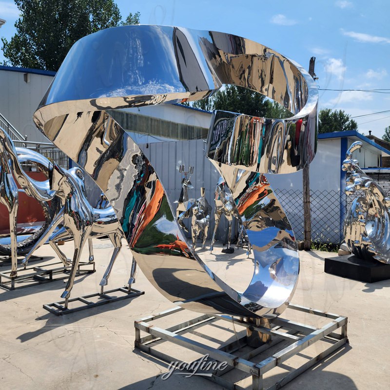 metal mirror mobius sculpture