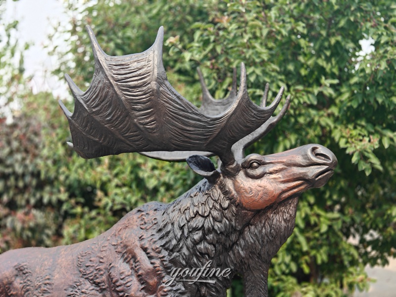 moose garden statue detail