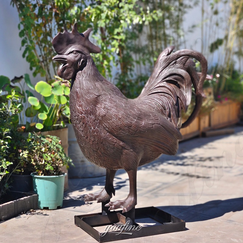 big chicken bronze statue