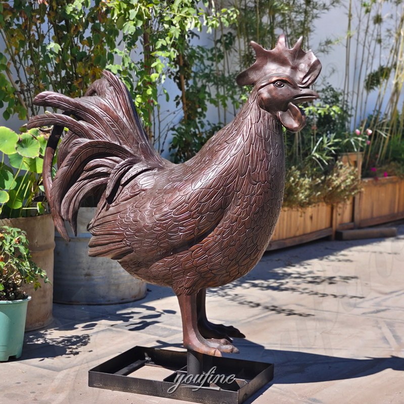 big chicken statue