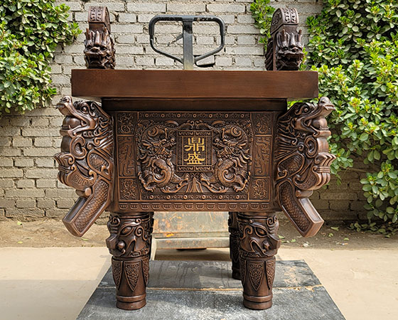 bronze ding sculpture