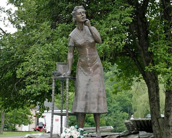 Gold Star mother memorial