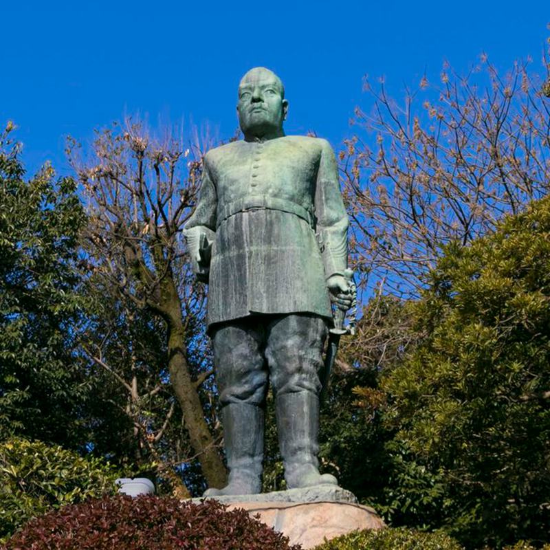 Saigo Takamori statue